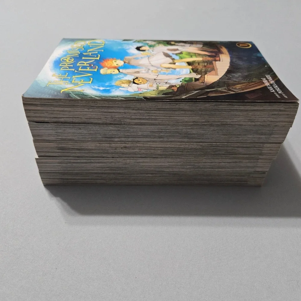 The Promised Neverland Manga Volumes 1-5 Kaiu Shirai Posuka Demizu Viz Media